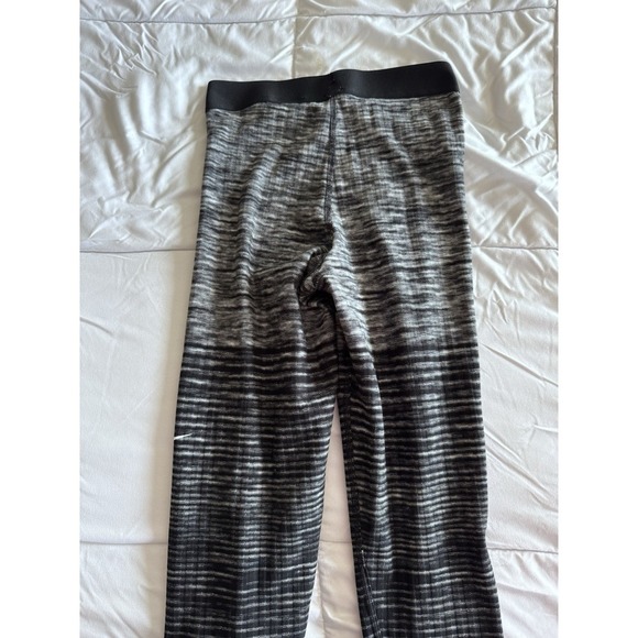 Nike Pro Dri Fit Leggings Tight Fit High Rise Black Gray 27" Size XS Soft EUC - Picture 9 of 10